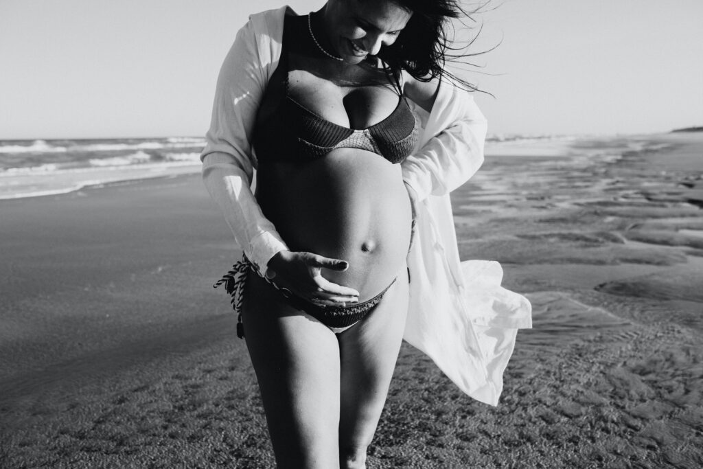 pregnancy photoshoot pregnant woman